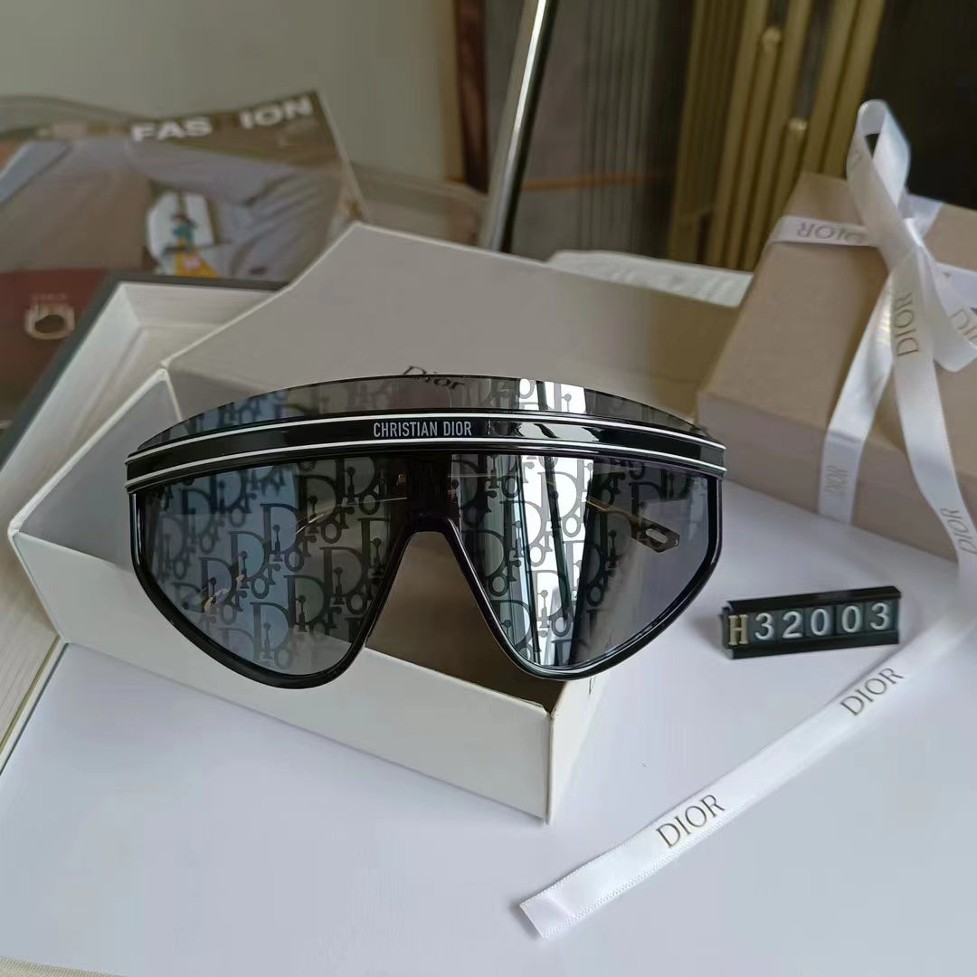 2024 New fashion glasses for men and women 32003